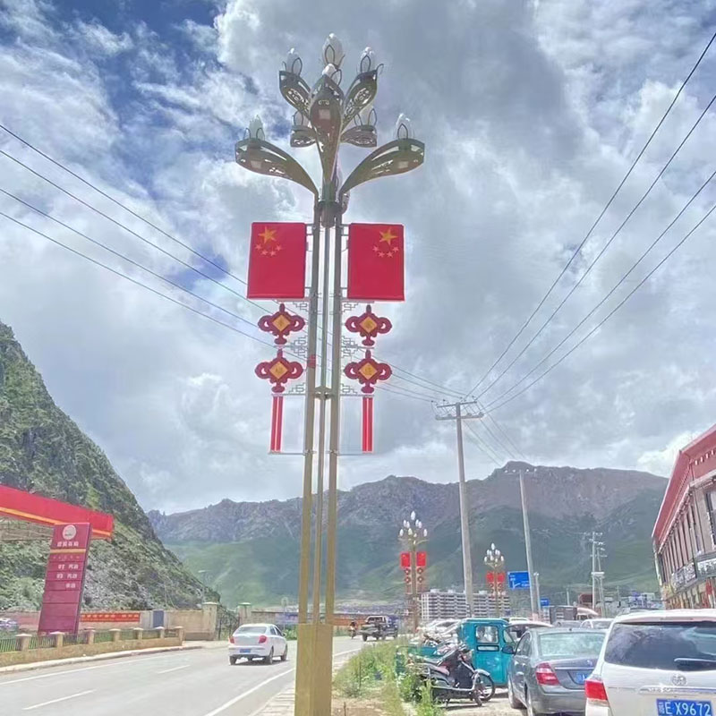 克拉玛依抱箍太阳能路灯生产厂家
