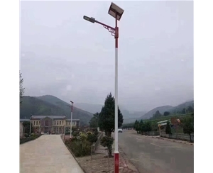克拉玛依车站太阳能路灯生产厂家
